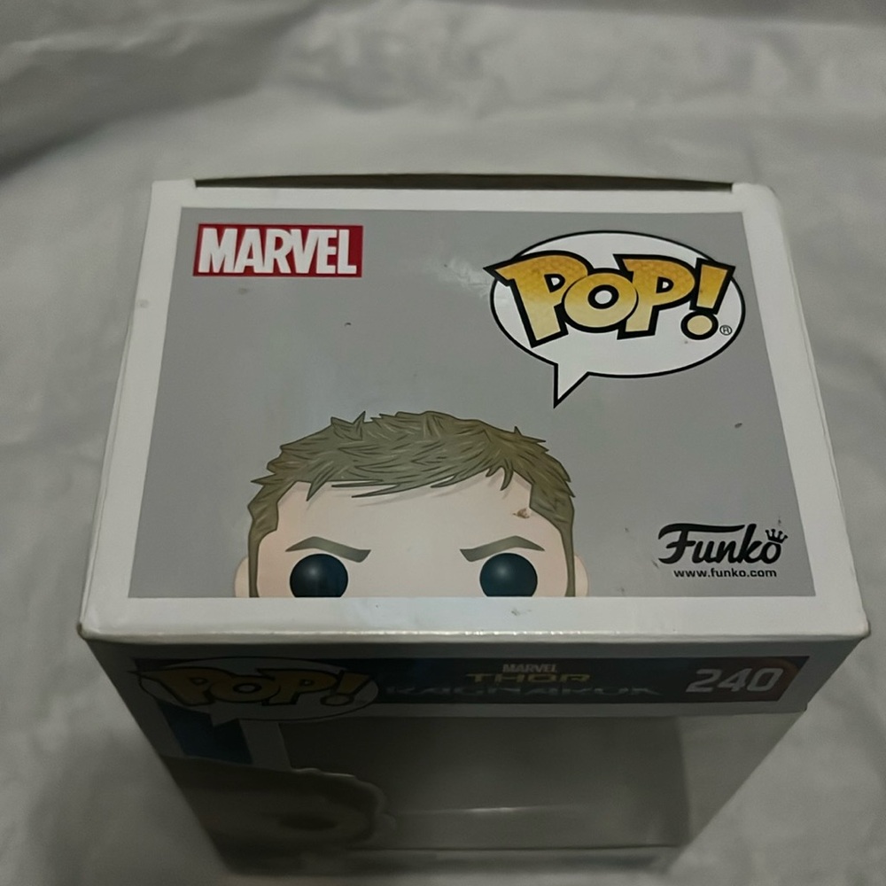 Funko Pop - Thor Ragnarok #240 - Picture 6 of 7